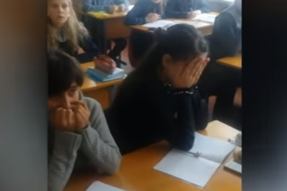 На Сумщине учитель математики взяла в заложники детей На Сумщине учитель математики взяла в заложники детей