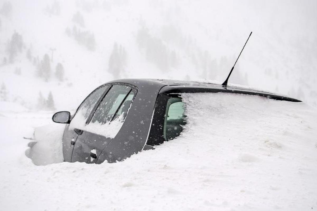 Снегопад парализовал транспорт в Германии и Австрии