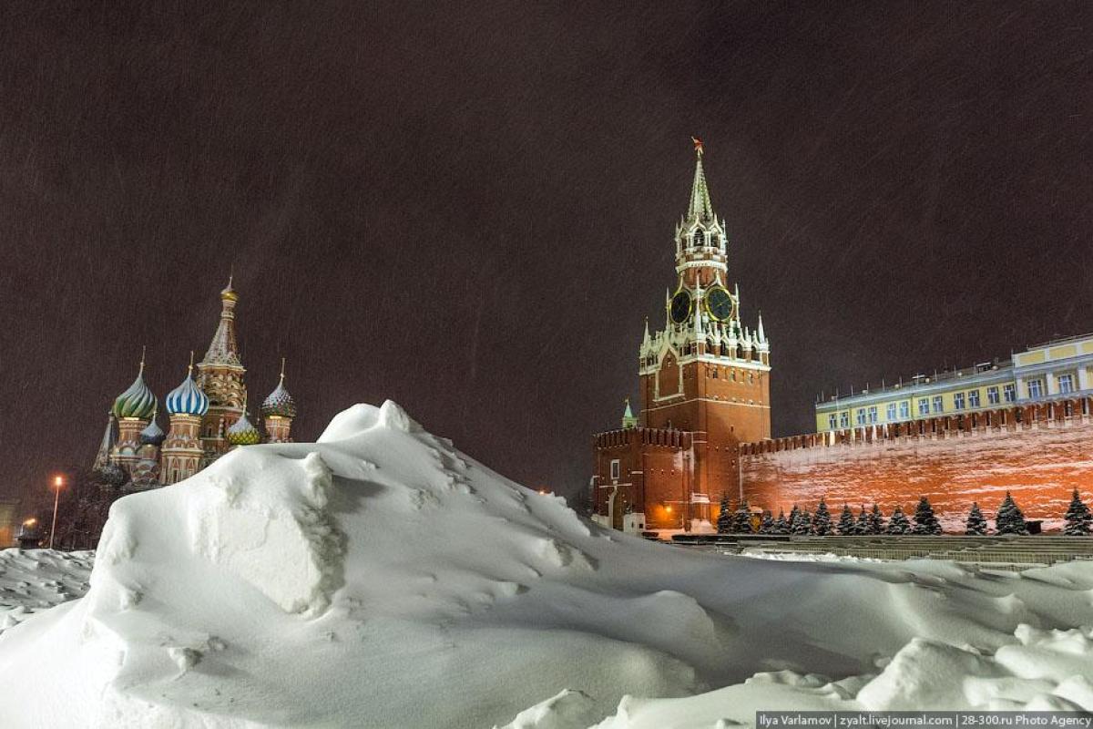 Синоптики прогнозируют ледяные иглы в Москве Синоптики прогнозируют ледяные иглы в Москве