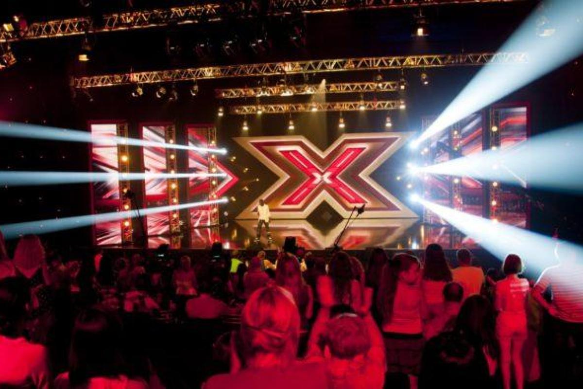 "Сколько стоит попасть на X-Фактор?" Участники пытались подкупить продюсера "Сколько стоит попасть на X-Фактор?" Участники пытались подкупить продюсера