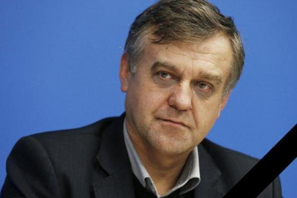 В Киеве при странных обстоятельствах скончался известный журналист В Киеве при странных обстоятельствах скончался известный журналист