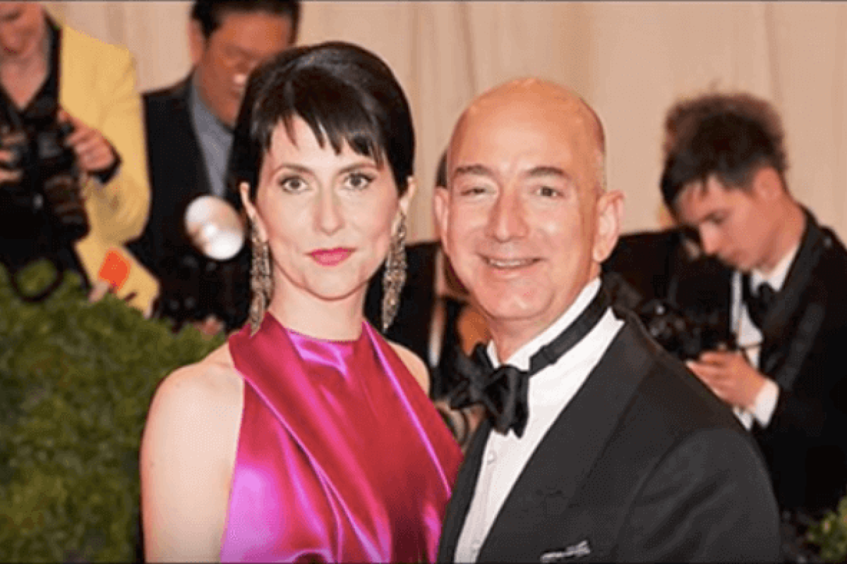 Основатель Amazon Джефф Безос решил развестись со своей женой