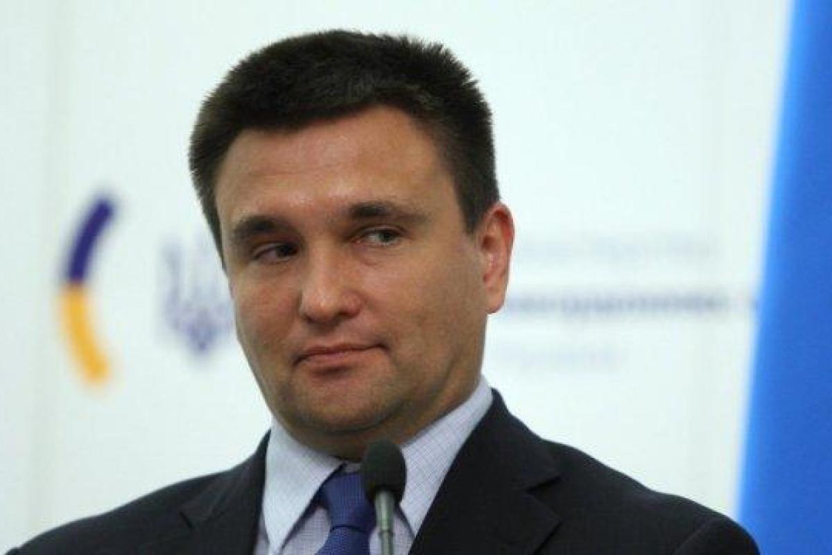 "Или не покажут, или переврут": Климкин отказался отвечать на вопросы российских журналистов "Или не покажут, или переврут": Климкин отказался отвечать на вопросы российских журналистов