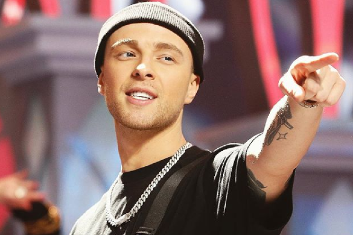 Егор Крид в новой песне сравнил себя с Игорем Крутым