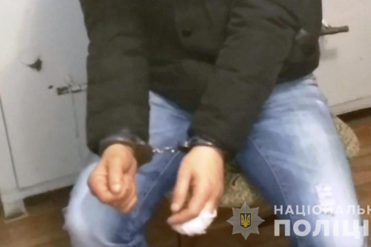 В Одесской области задержан подозреваемый в двойном убийстве В Одесской области задержан подозреваемый в двойном убийстве