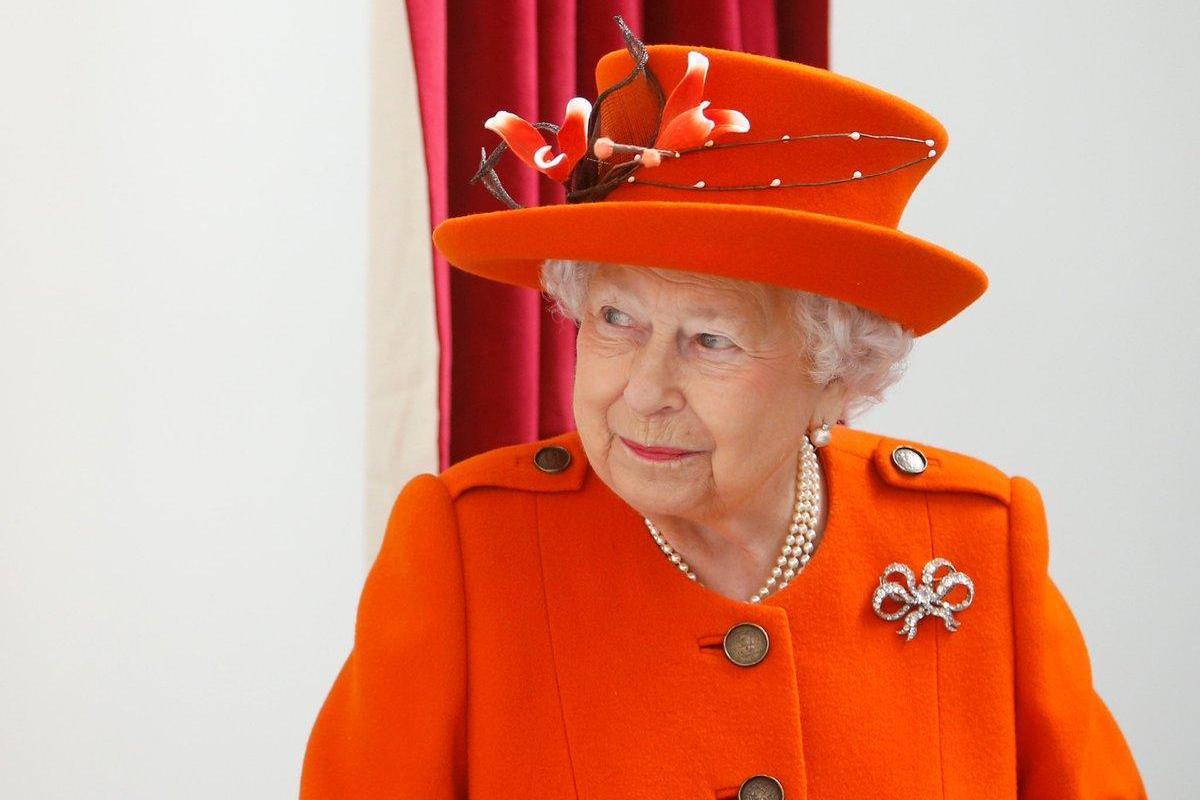 В Великобритании готовятся эвакуировать королеву в случае беспорядков из-за Brexit