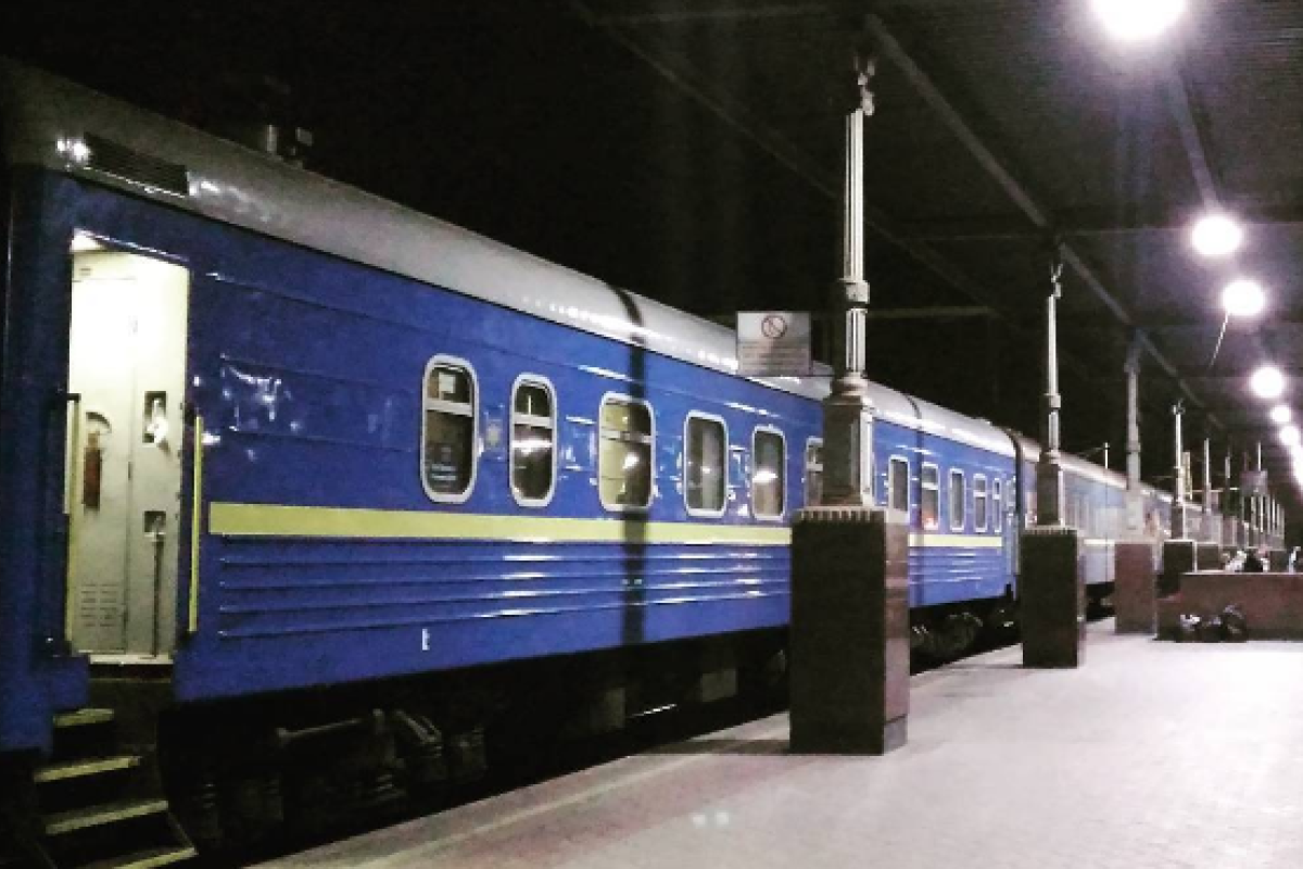 "Укрзалізниця" обеспечит ежедневное прямое пассажирское сообщение между Мариуполем и Харьковом