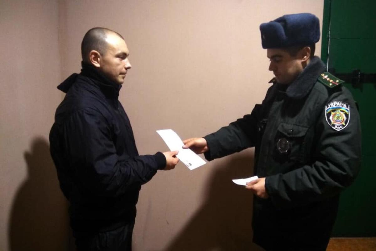 Пробыл за решеткой 2 лишних года: В Украине освободили заключенного, которого отдали боевики ОРЛО Пробыл за решеткой 2 лишних года: В Украине освободили заключенного, которого отдали боевики ОРЛО
