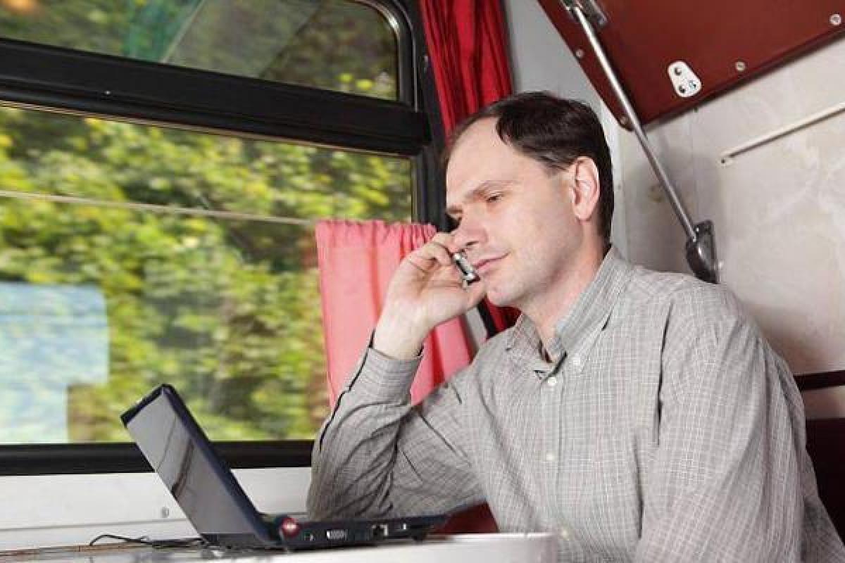 В "Укрзалізниці" рассказали об интернете в поездах: на что надеяться пассажирам В "Укрзалізниці" рассказали об интернете в поездах: на что надеяться пассажирам
