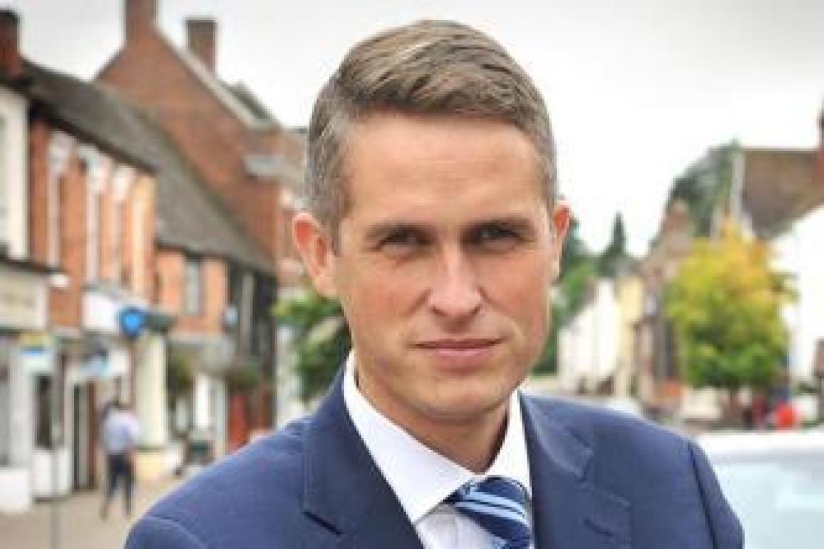 Глава Минобороны Британии призвал готовиться к противостоянию РФ Глава Минобороны Британии призвал готовиться к противостоянию РФ