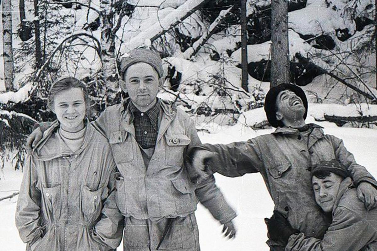 Тайна гибели туристов на перевале Дятлова: российская прокуратура спустя 60 лет возобновила расследование Тайна гибели туристов на перевале Дятлова: российская прокуратура спустя 60 лет возобновила расследование