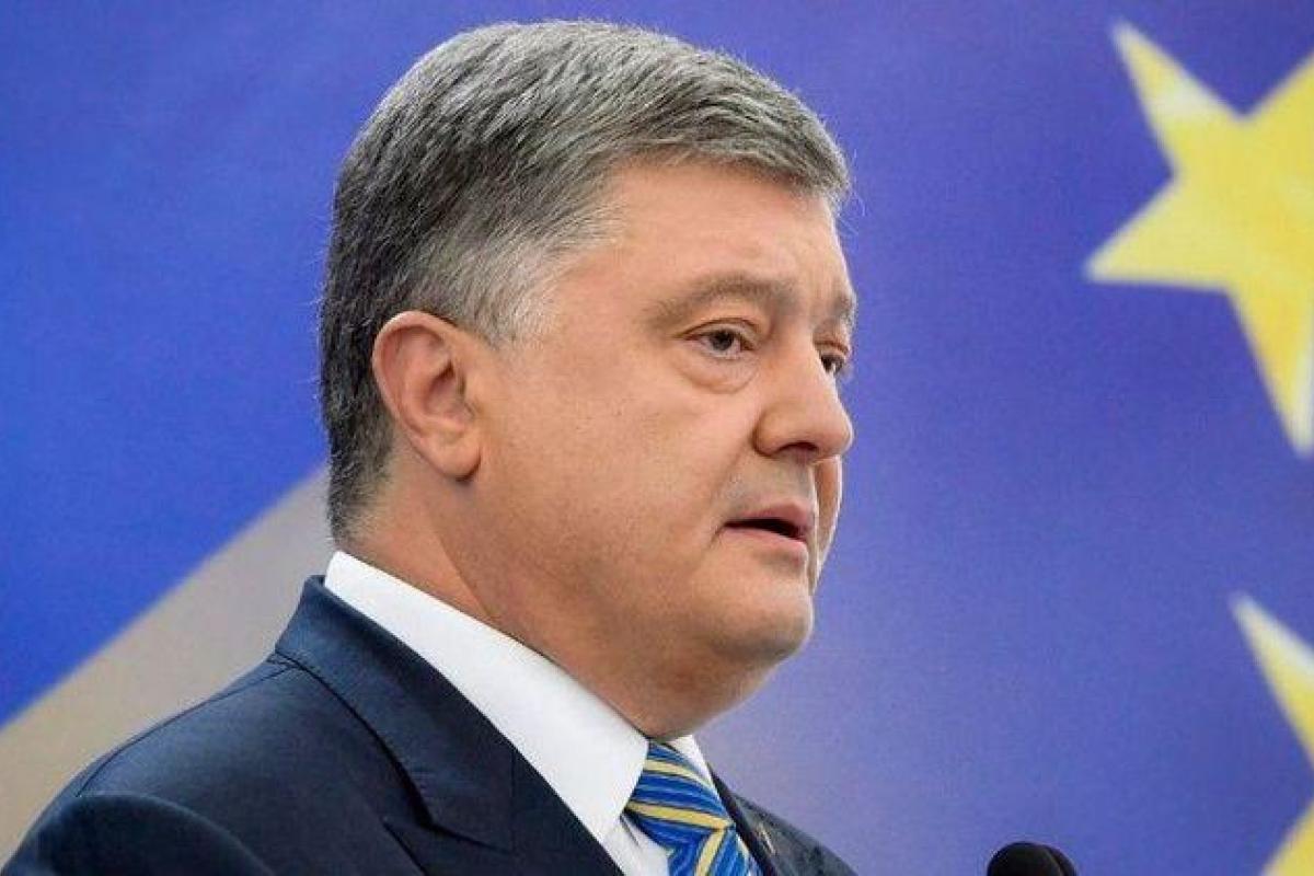 Порошенко: Необходимо усилить присутствие кораблей НАТО в Черном море