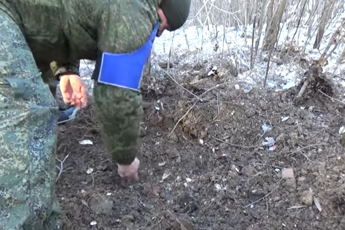 В Донецке прогремели взрывы: боевики показали видео с места событий В Донецке прогремели взрывы: боевики показали видео с места событий