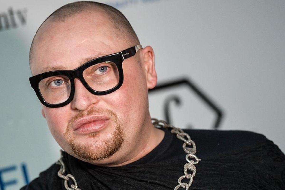 Певец Шура страдает алкогольной зависимостью Певец Шура страдает алкогольной зависимостью