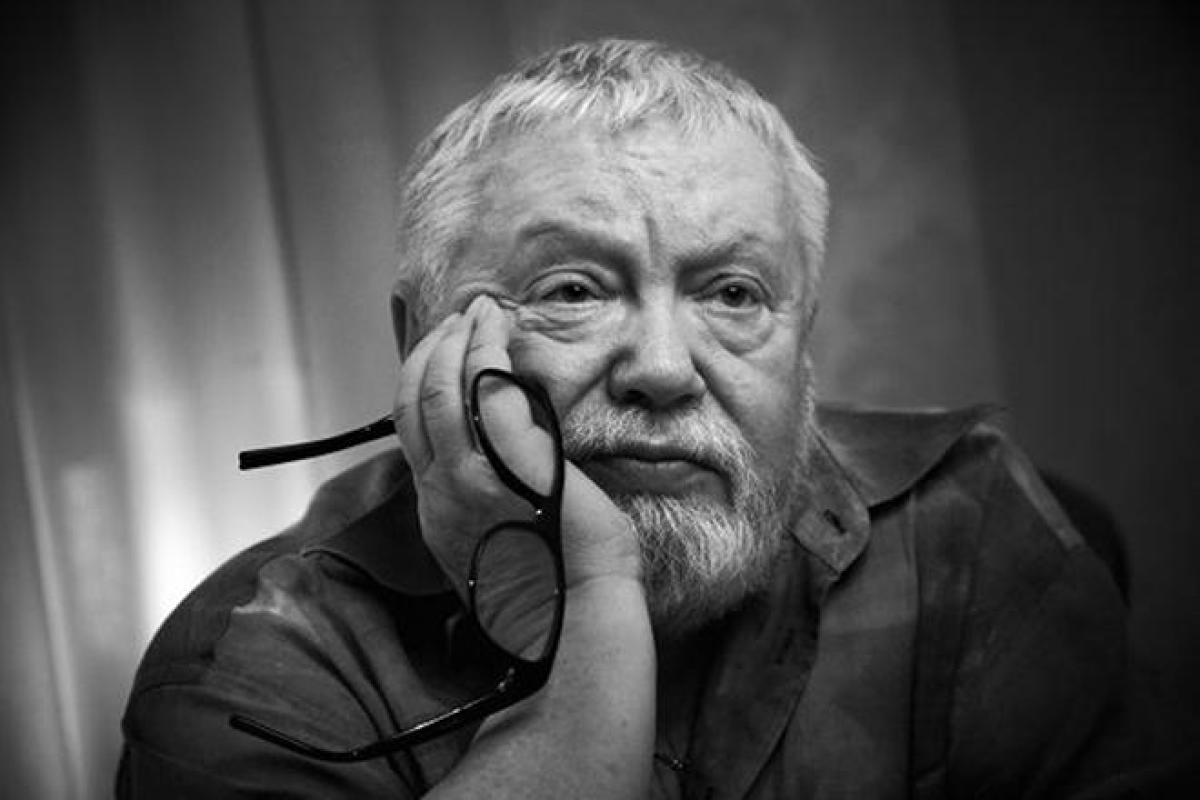 Известного российского режиссера Соловьева экстренно прооперировали