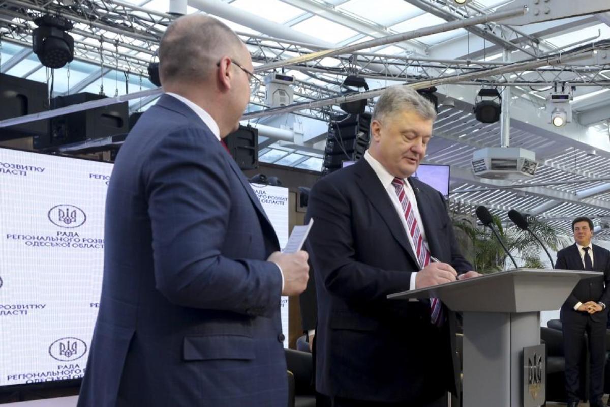 Куяльник стал курортом государственного значения: Порошенко подписал соответствующий закон Куяльник стал курортом государственного значения: Порошенко подписал соответствующий закон