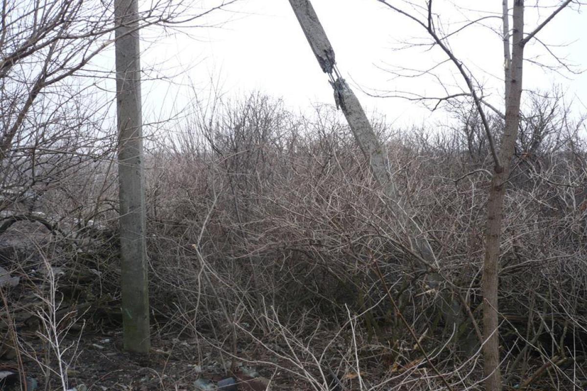 На Луганщине боевики обстреляли мирный поселок Троицкое: кадры На Луганщине боевики обстреляли мирный поселок Троицкое: кадры