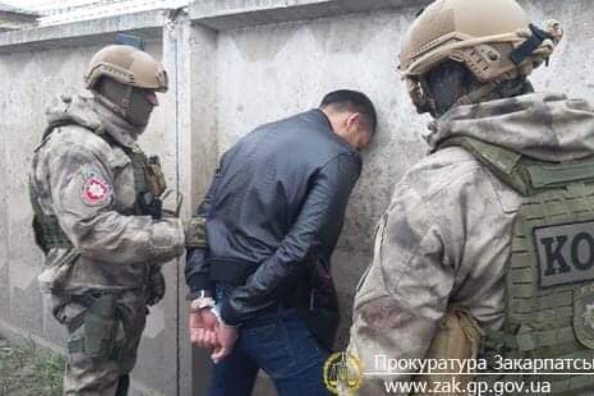 На Закарпатье задержана преступная группировка, которая занималась сбытом наркотиков На Закарпатье задержана преступная группировка, которая занималась сбытом наркотиков