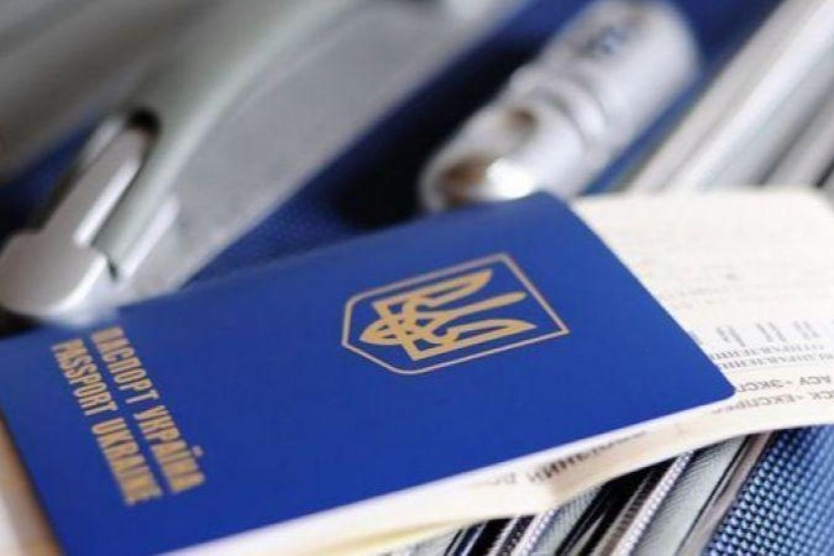 Украине пригрозили отменой безвиза с ЕС