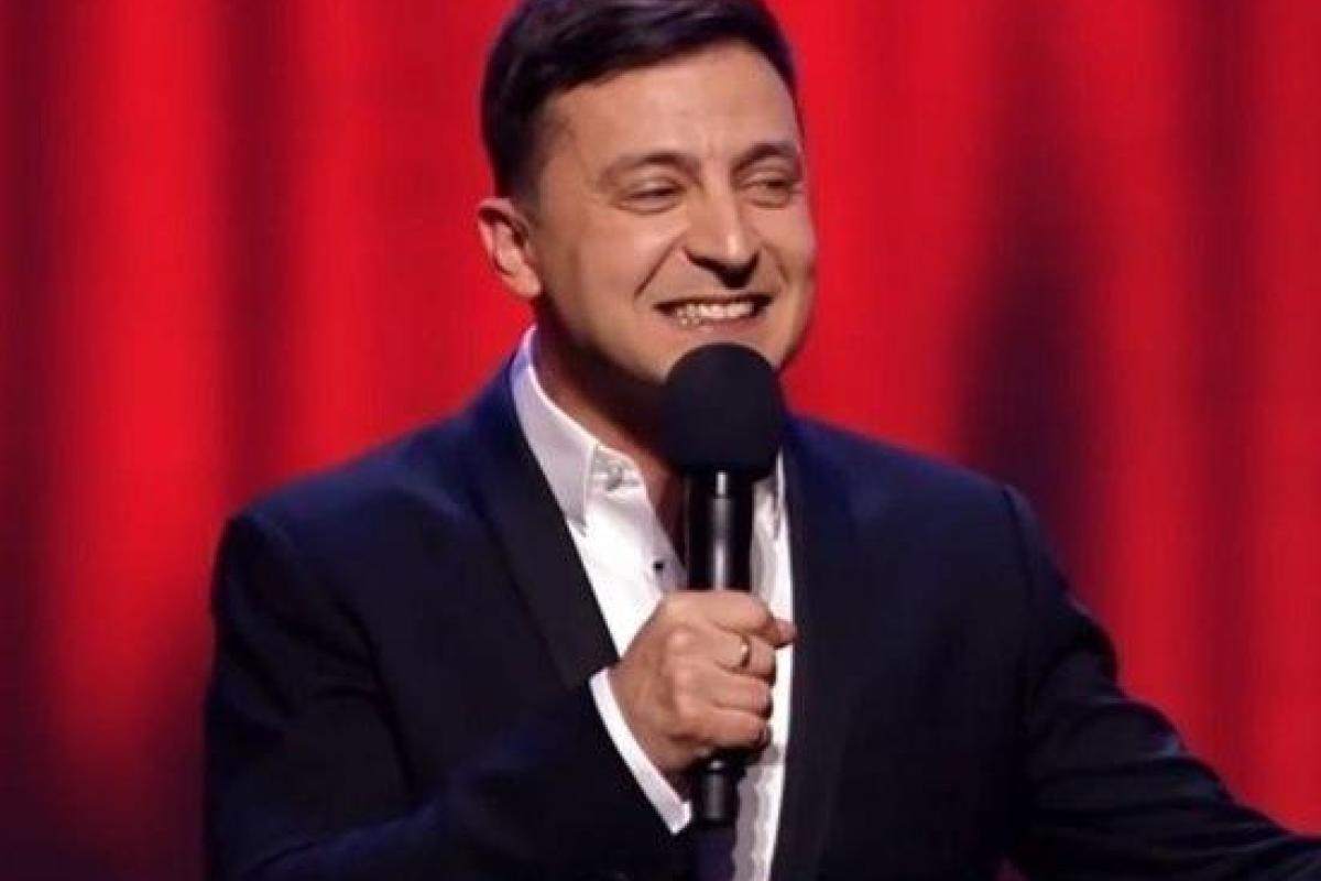 На "1+1" объяснили, почему будут показывать Зеленского в "день тишины" На "1+1" объяснили, почему будут показывать Зеленского в "день тишины"