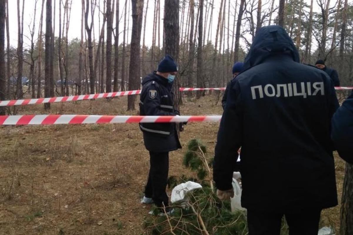 В Киеве в лесополосе обнаружили мертвого новорожденного ребенка