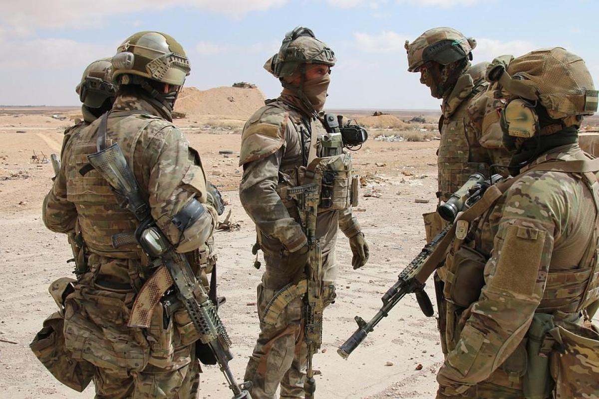 В Сирии российские военные попали в засаду, пропал офицер