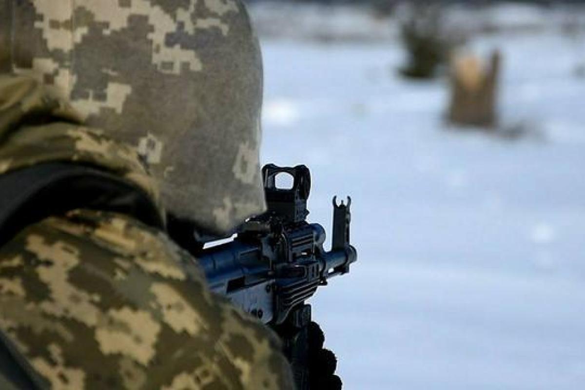 На Донбассе ранен один военнослужащий На Донбассе ранен один военнослужащий
