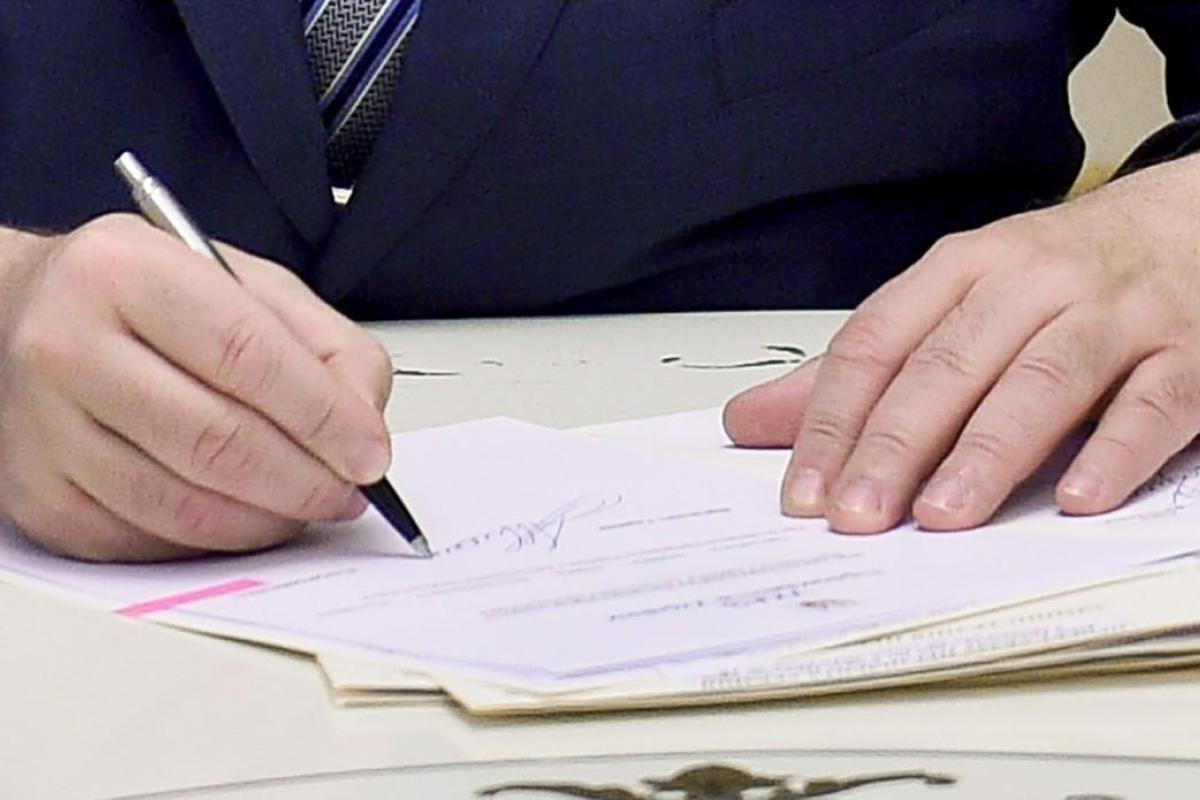 Порошенко подписал указ о проведении аудита «Укроборонпрома» Порошенко подписал указ о проведении аудита «Укроборонпрома»