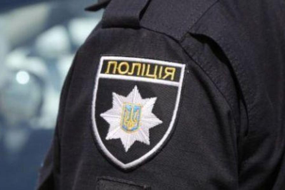В Кременной неизвестные облили краской три агитационных билборда В Кременной неизвестные облили краской три агитационных билборда