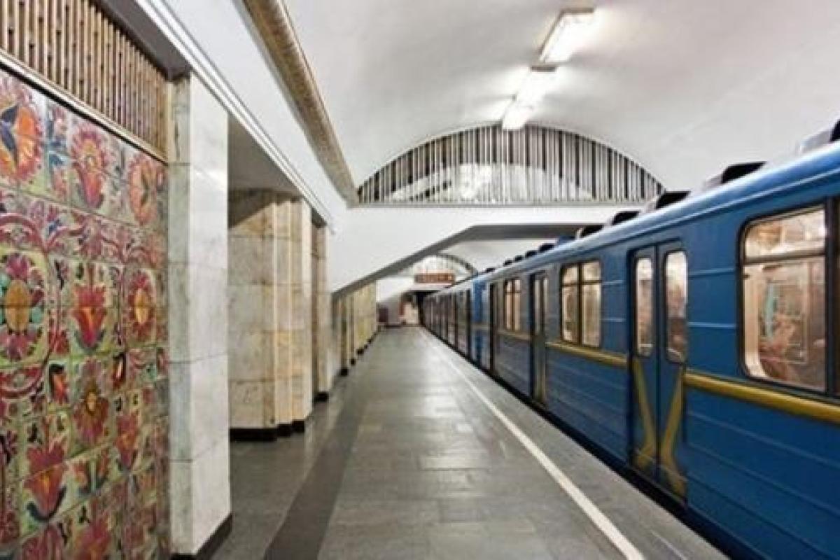 Из метро Киева навсегда исчезнут жетоны: когда ожидать и как оплачивать проезд Из метро Киева навсегда исчезнут жетоны: когда ожидать и как оплачивать проезд