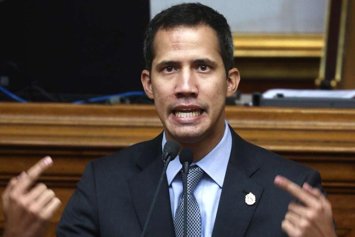 Гуайдо поздравил Зеленского и украинцев с победой Гуайдо поздравил Зеленского и украинцев с победой