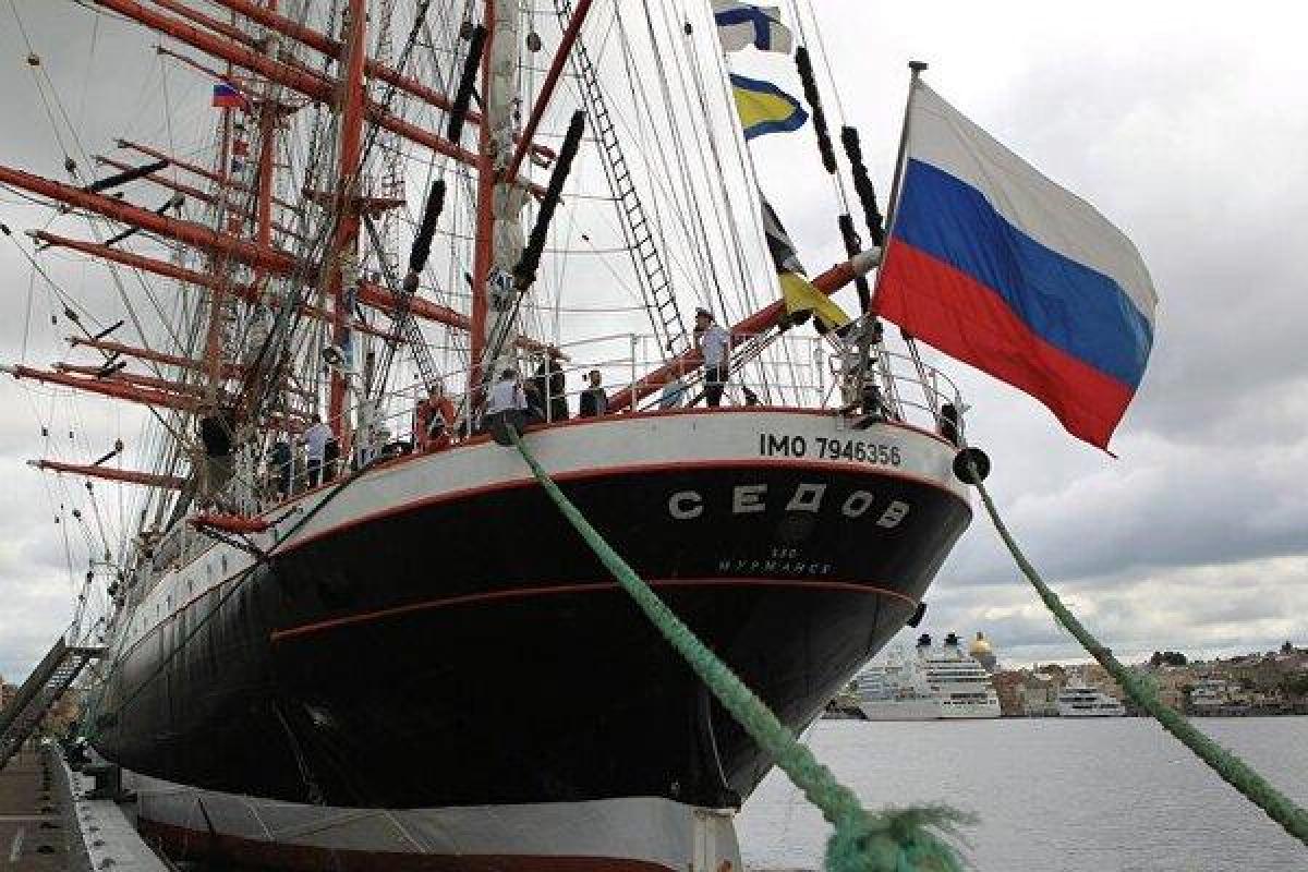 Парусник с курсантами из оккупированного Крыма не пустили в европейские порты Парусник с курсантами из оккупированного Крыма не пустили в европейские порты