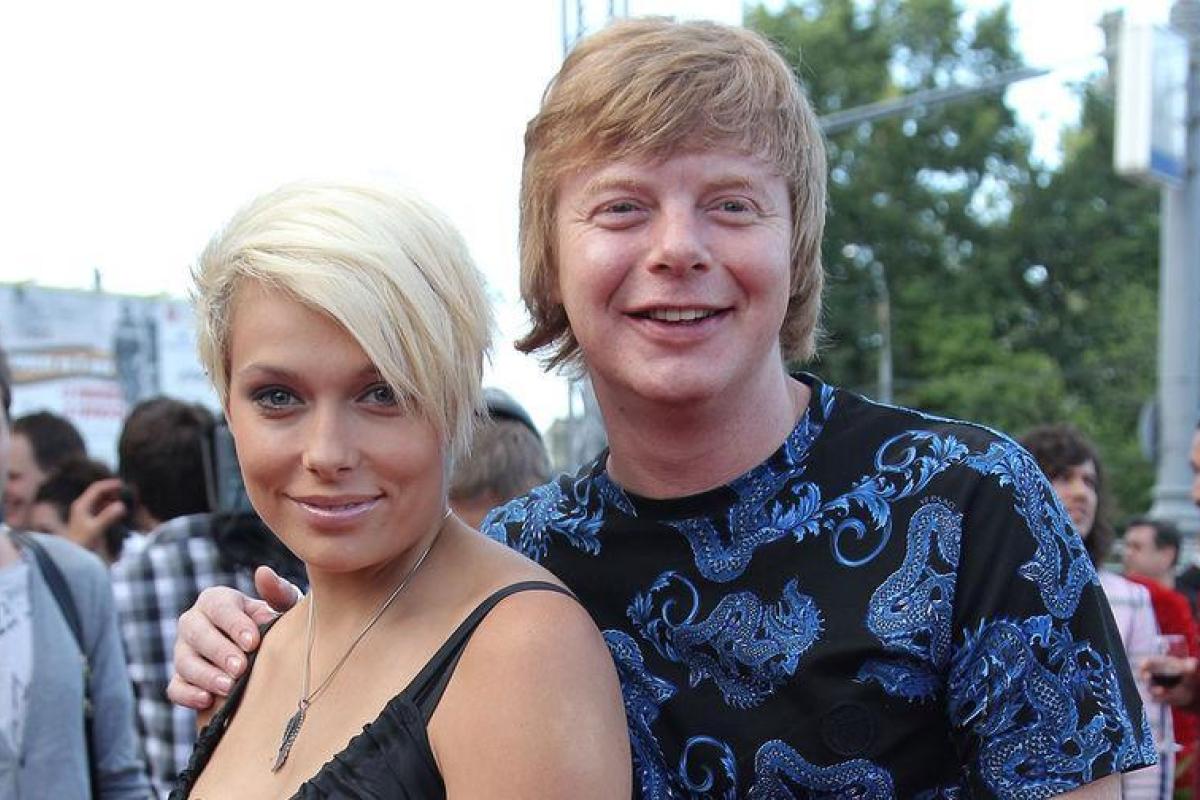 Солист группы "Иванушки International" разошелся с женой