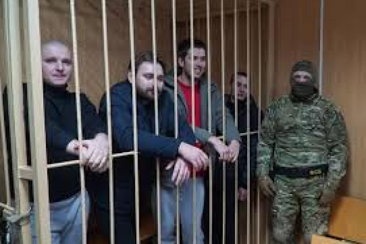 В РФ пленным украинским морякам впервые разрешили позвонить домой из СИЗО В РФ пленным украинским морякам впервые разрешили позвонить домой из СИЗО