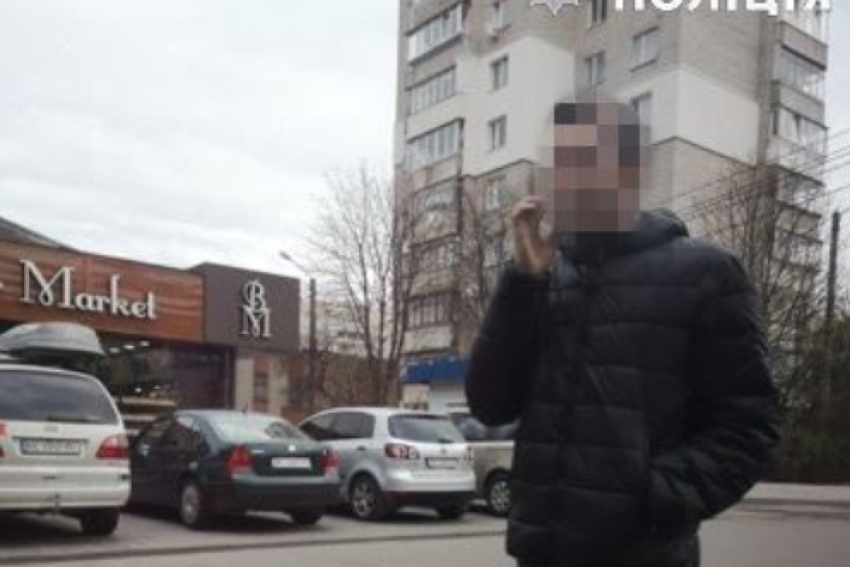 Оперативники Луганщины вышли на след преступника, который был в розыске с 2014 года, и задержали его Оперативники Луганщины вышли на след преступника, который был в розыске с 2014 года, и задержали его