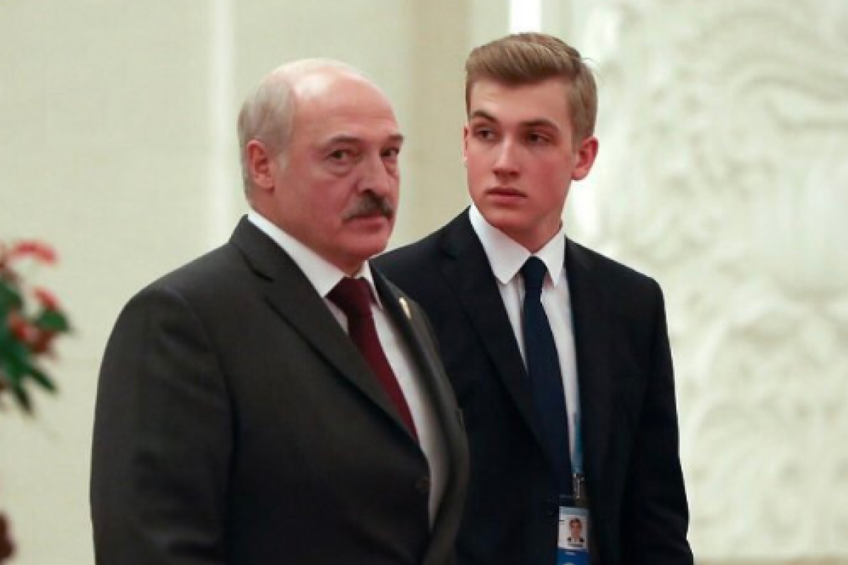 Сеть "взорвало" фото повзрослевшего сына Лукашенко