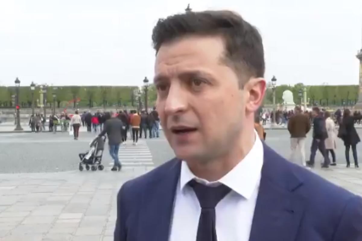 "Говорили о жизни, о главном": Зеленский рассказал о встрече с Макроном "Говорили о жизни, о главном": Зеленский рассказал о встрече с Макроном
