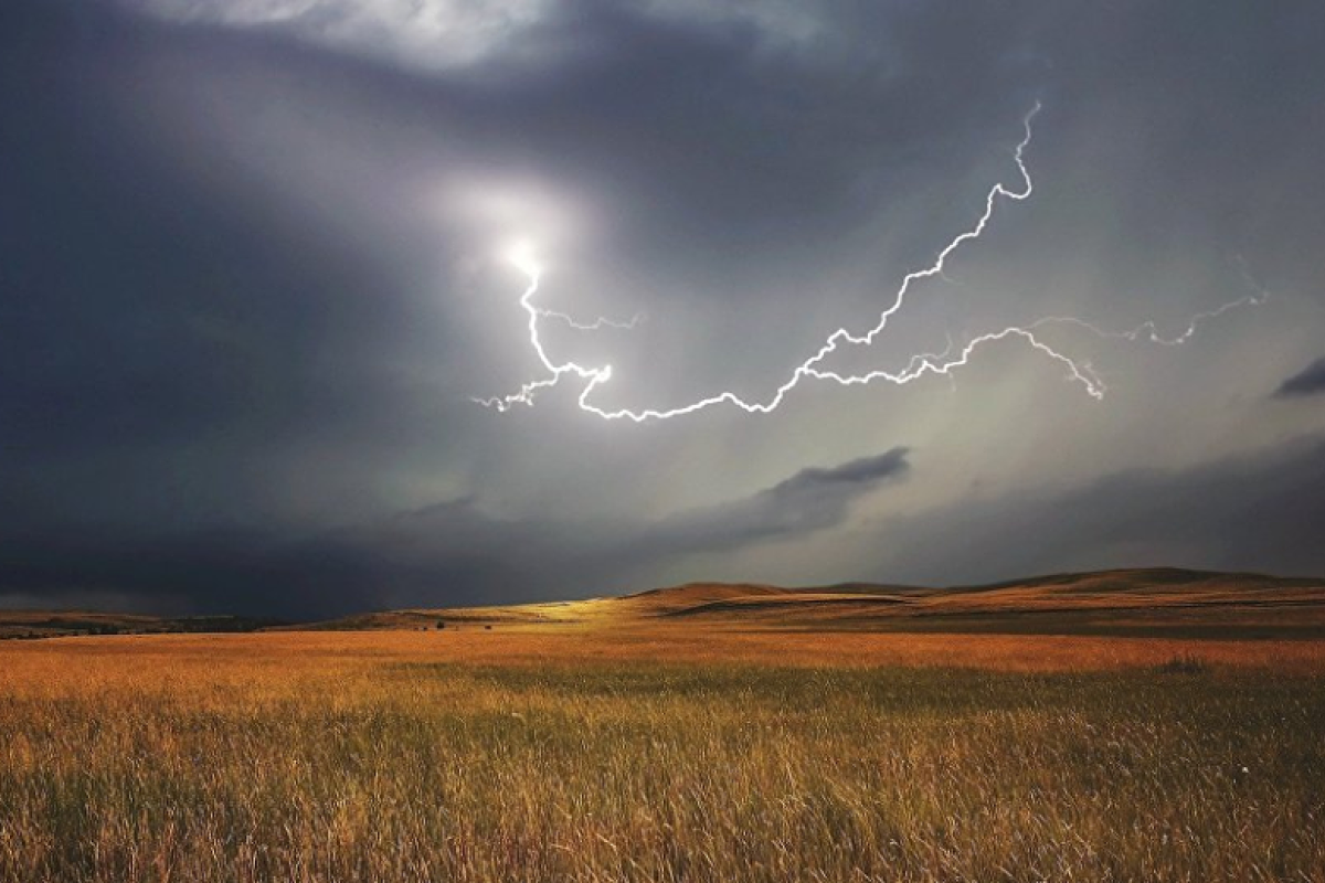 Град и шквалы ожидаются сегодня в отдельных районах - Укргидрометцентр