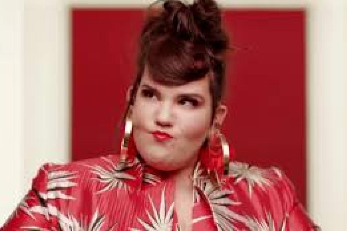 "Евровидение-2019": Нетта Барзилай удивила публику, выйдя на сцену в купальнике