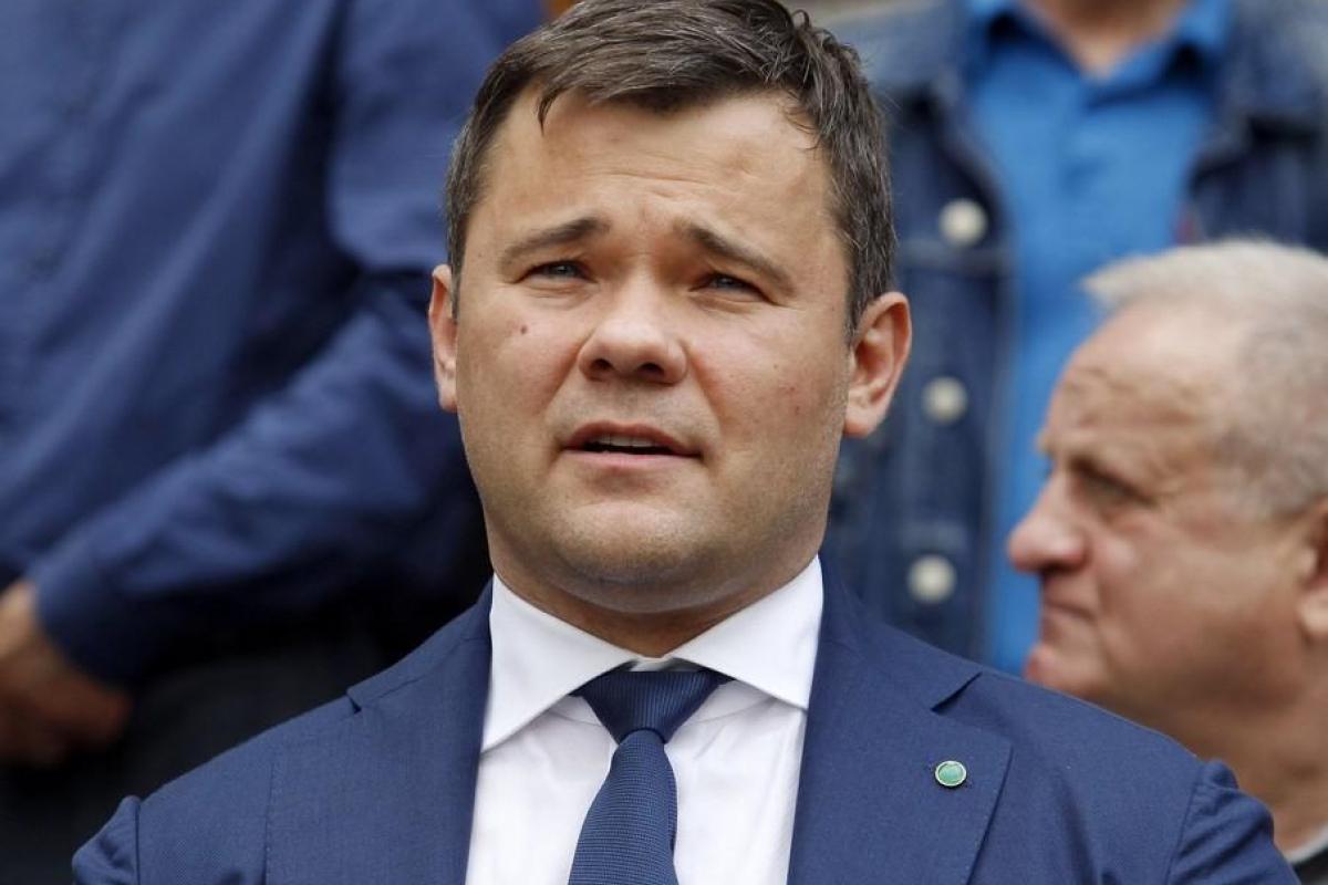 Украинцы подписывают петицию об отставке главы АП Богдана Украинцы подписывают петицию об отставке главы АП Богдана