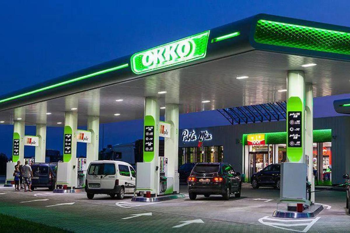 "Завышали цены на бензин": АМКУ оштрафовал WOG, ОККО и SOCAR на 77 млн "Завышали цены на бензин": АМКУ оштрафовал WOG, ОККО и SOCAR на 77 млн