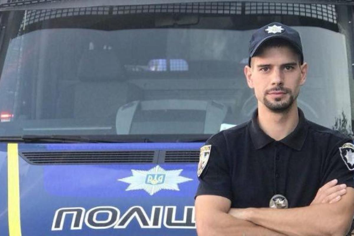 С сегодняшнего дня за незаконное использование полицейской символики будут штрафовать С сегодняшнего дня за незаконное использование полицейской символики будут штрафовать