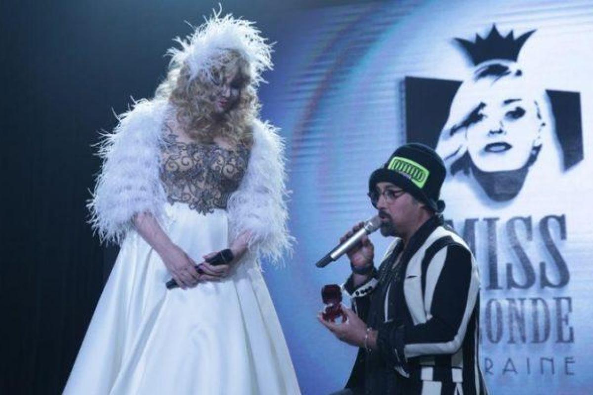 Дима Коляденко публично попросил Ирину Билык выйти за него замуж