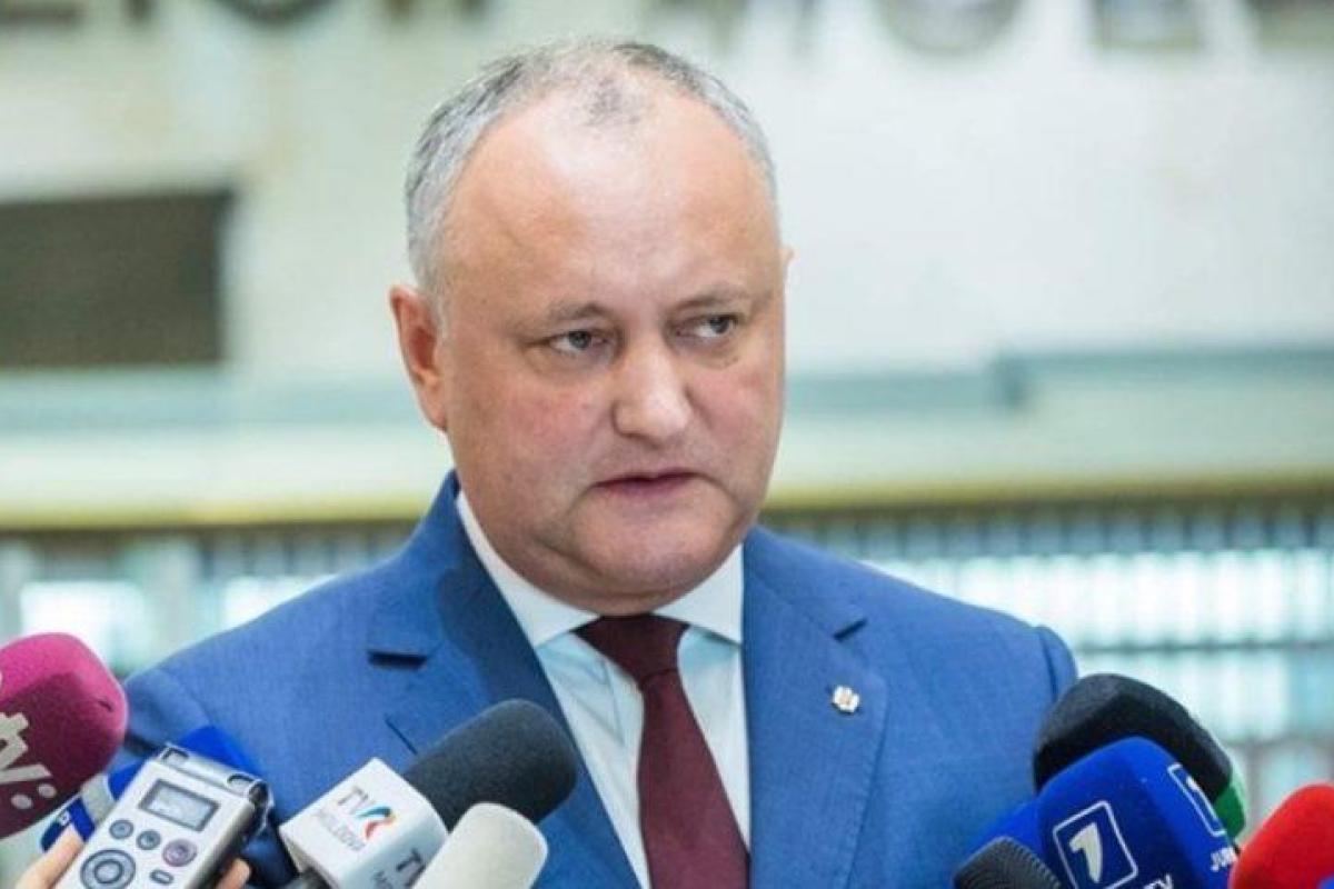 Президент Молдовы отменил указ о роспуске парламента