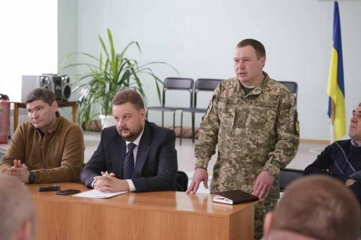 Главу ВГА Счастья задержали за взятку Главу ВГА Счастья задержали за взятку