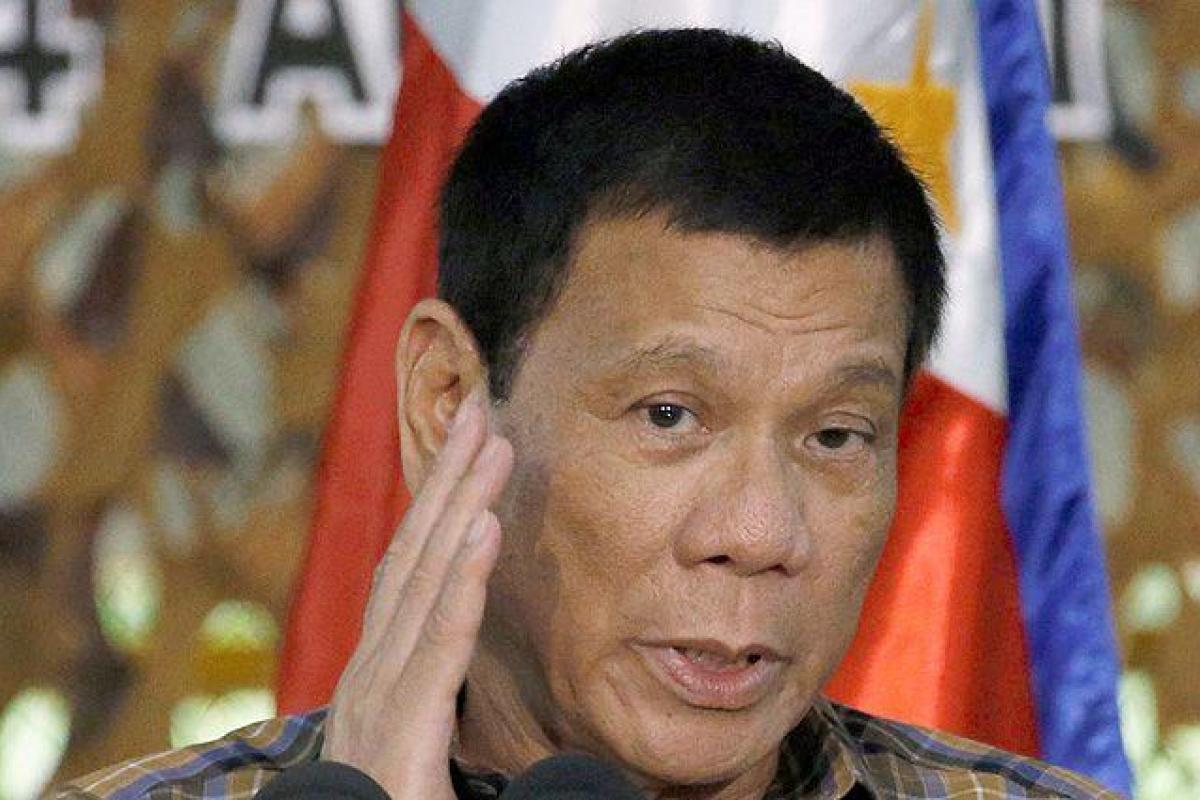Президент Филиппин признался в гомосексуальности