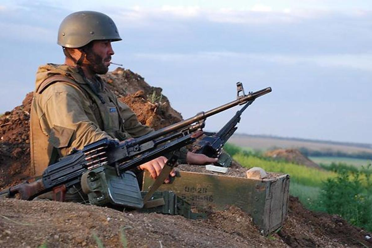 Боевики отвели свои подразделения от моста в Станице Луганской Боевики отвели свои подразделения от моста в Станице Луганской