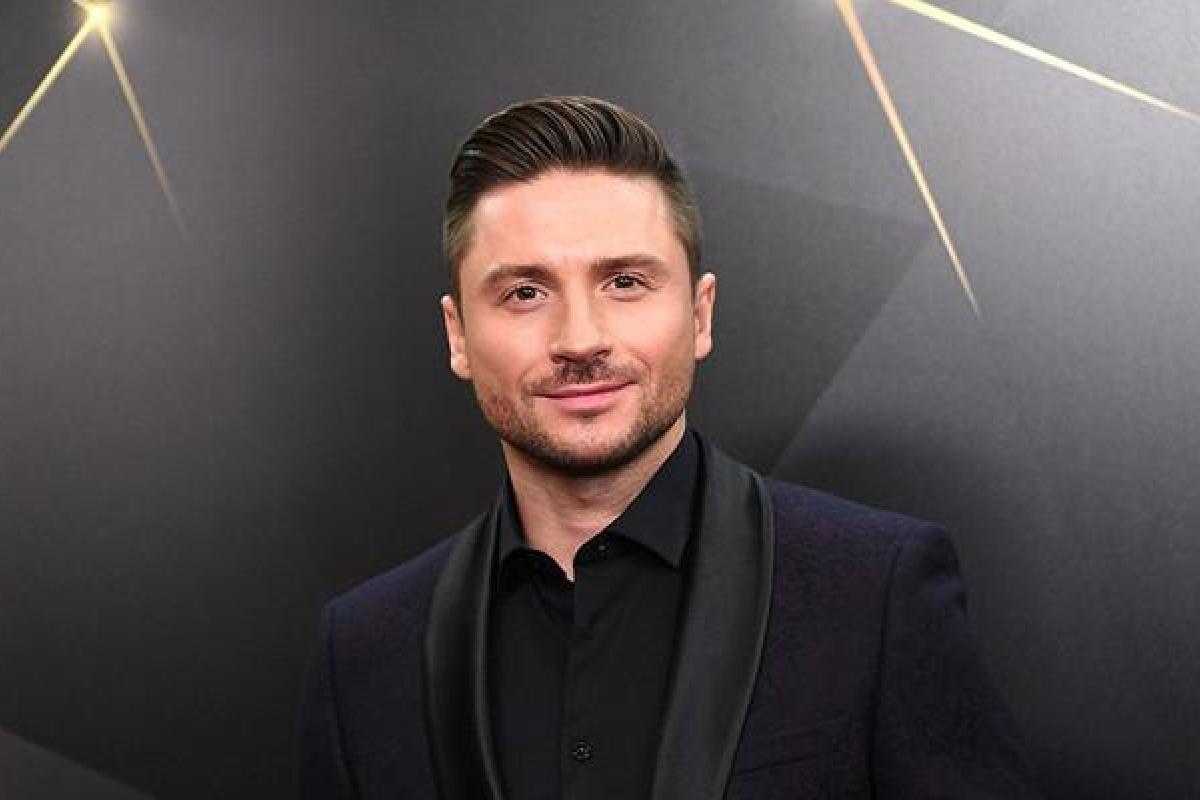 Лазарев женился?: Нежный кадр свадебной процессии