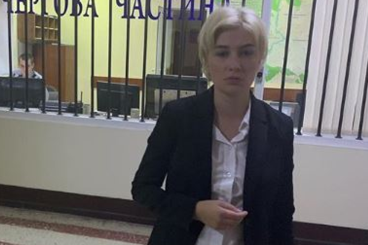 На Приходько прямо на сцене напал полуобнаженный мужчина: кадры