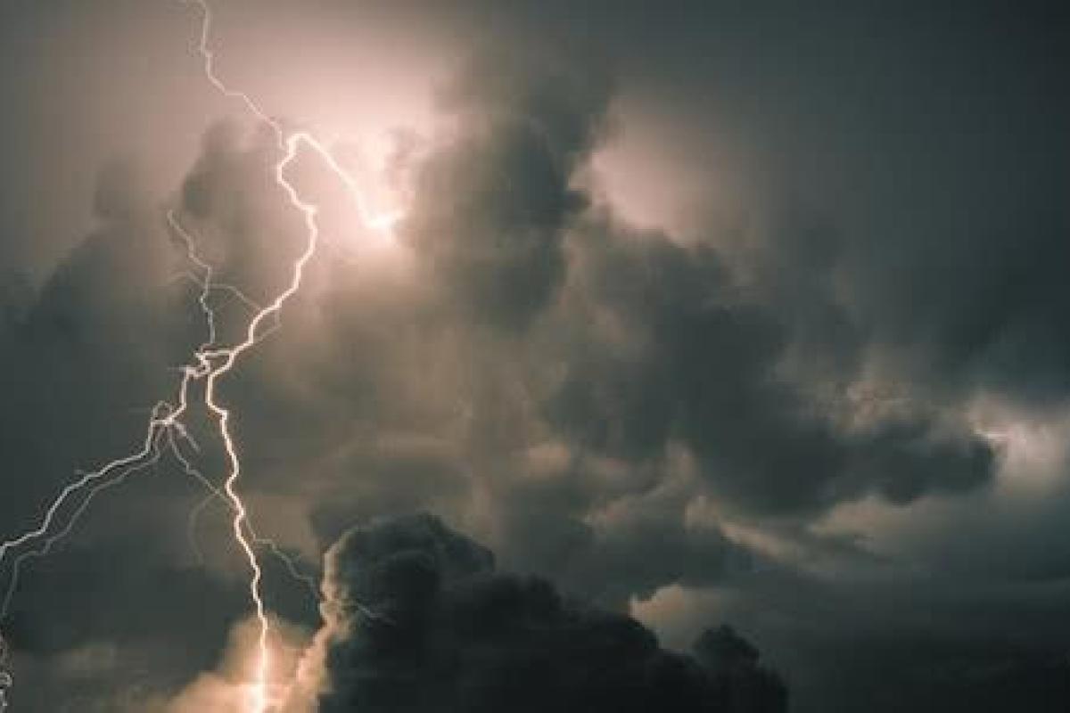 Грозы и шквалы: На Донбассе ожидается ночная непогода Грозы и шквалы: На Донбассе ожидается ночная непогода